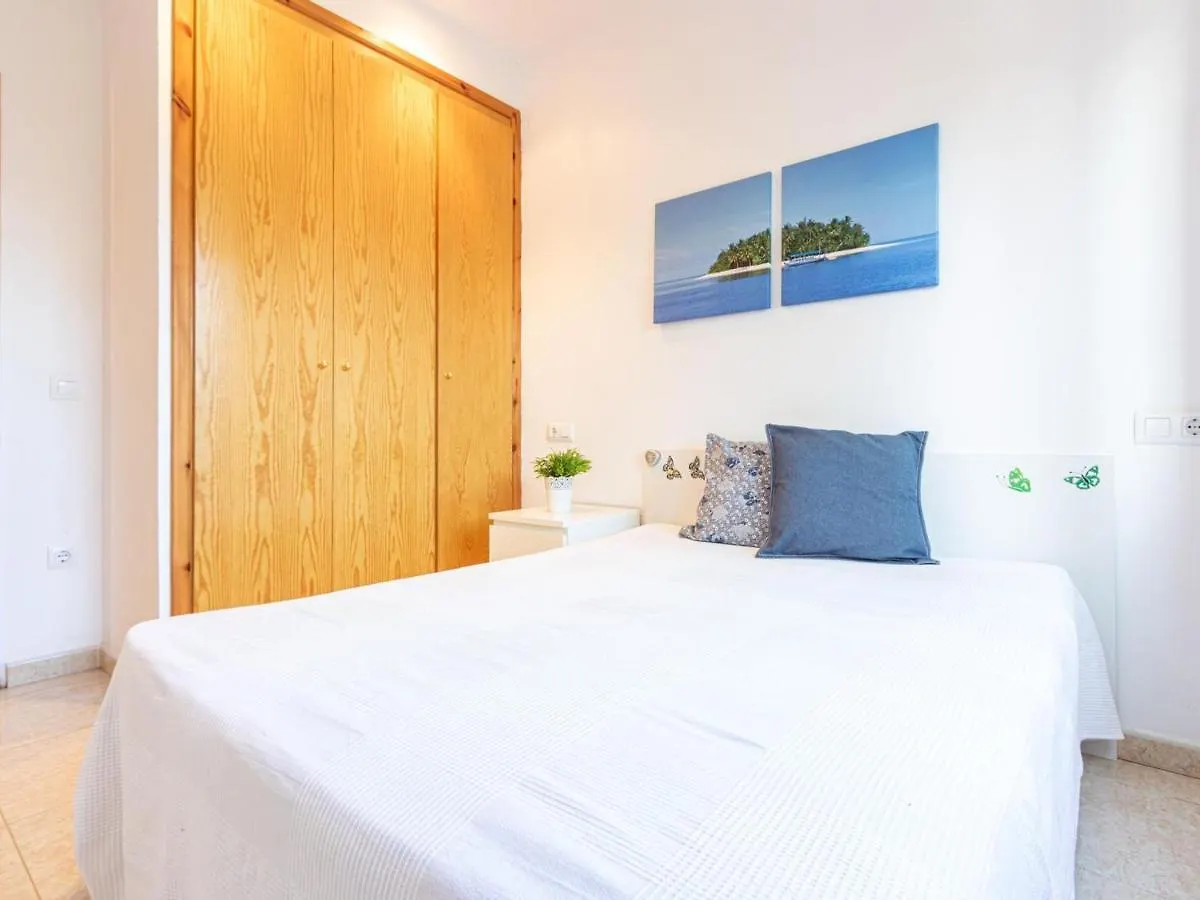 Casa Con Jardin Privado, 3 Habitaciones, Terraza Y Garaje En Sant Pere Pescador - Es-89-100 0*,